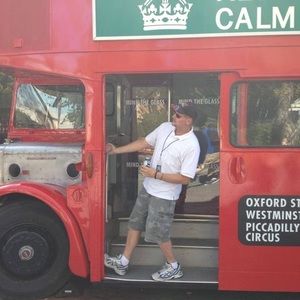 Meet your Posher, Robert